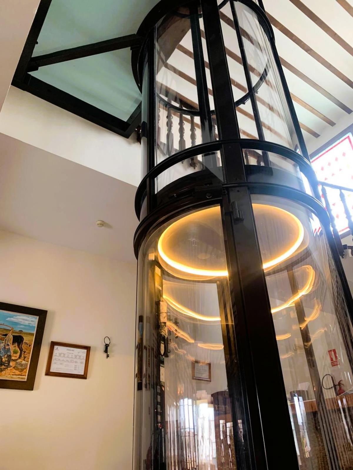 Hotel A Posada เตมเบลเก ภายนอก รูปภาพ