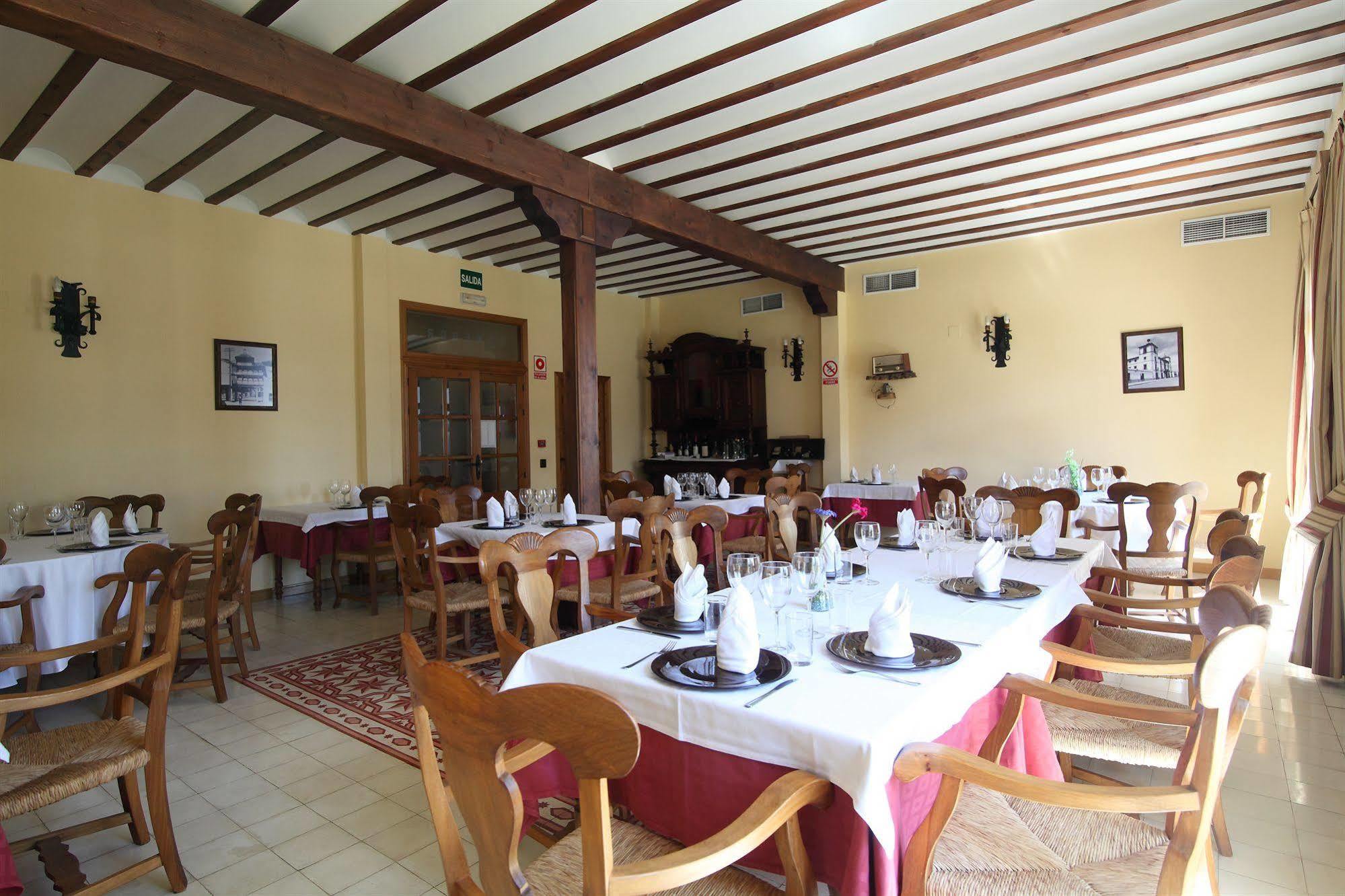 Hotel A Posada เตมเบลเก ภายนอก รูปภาพ