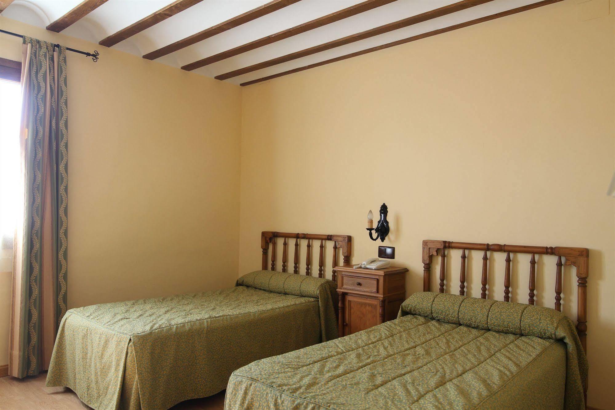 Hotel A Posada เตมเบลเก ภายนอก รูปภาพ
